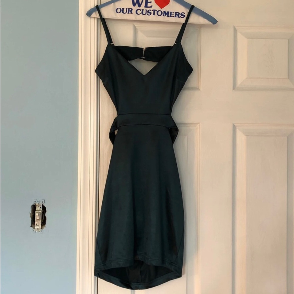Basic Satin Dress - Pale Green
